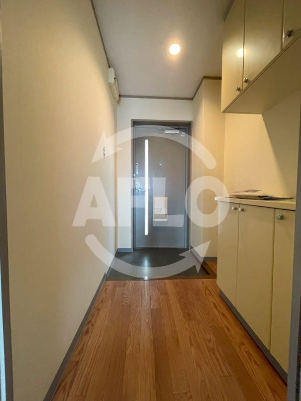 クレール帝塚山　住吉小学校の玄関|クレール帝塚山　玄関