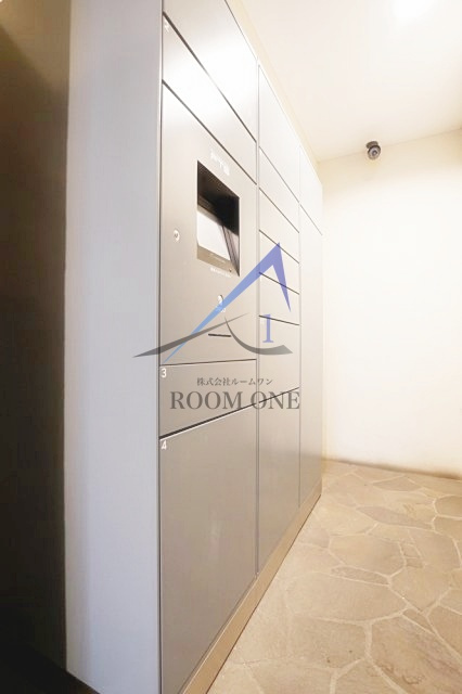 レナトゥス四谷			のその他共用部分|宅配ボックスです。