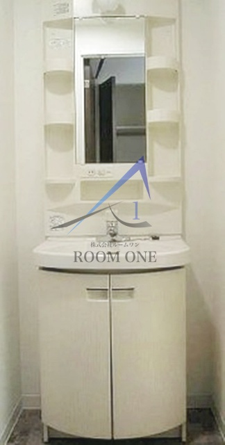 レナトゥス四谷			の洗面所|洗面台です。