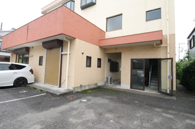 【エントランス】 | リバーサイドレジデンス日野