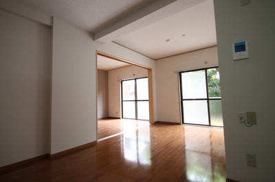 【居間・リビング】 | リバーサイドレジデンス日野