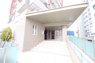 【エントランス】 | エステムプラザ難波WESTリバークロス