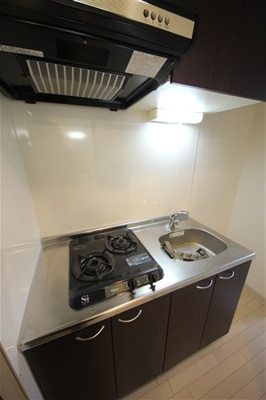 【キッチン】 | エステムプラザ難波WESTリバークロス