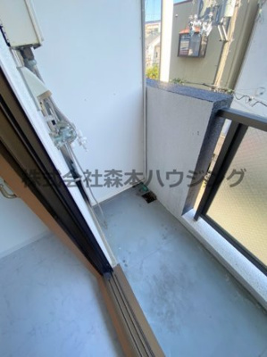 【設備】 | 　レナジア大和田 | 洗濯機置き場です