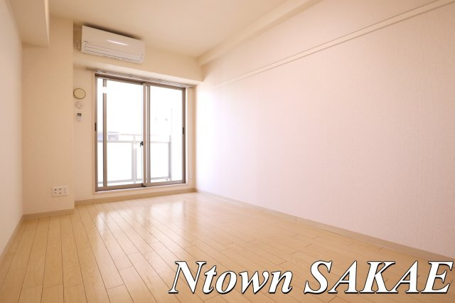 【その他】 | アンジュール栄 | おしゃれな居間です