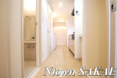 【内装】 | アンジュール栄 | 明るい室内です