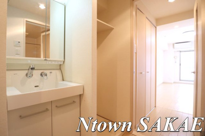 【独立洗面台】 | アンジュール栄 | 独立洗面台です