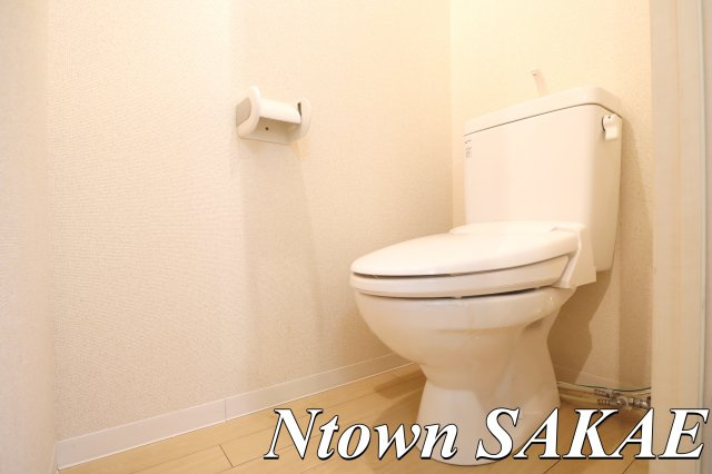 【トイレ】 | アンジュール栄 | ゆったりとした空間のトイレです