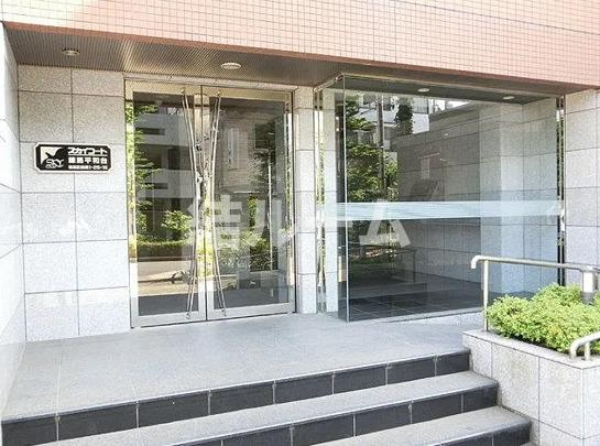 練馬区田柄１丁目の賃貸マンションのエントランス