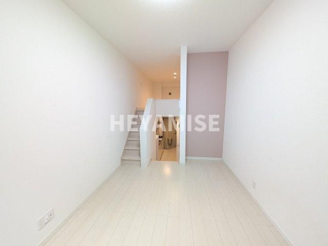 エルモーサのその他|スキップフロアのお部屋※室内画像は別号室のもの