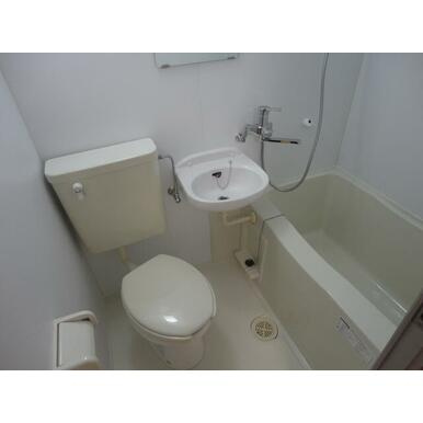 タウンハイツ中山の浴室