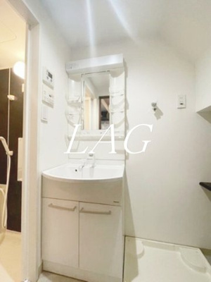 【洗面所】 | インベスト自由が丘 | 独立洗面台です。