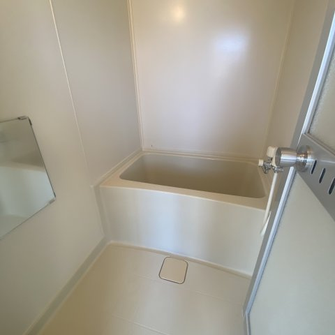 マンションＴの浴室