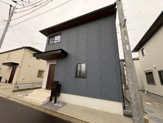 大野町２丁目戸建貸家の外観