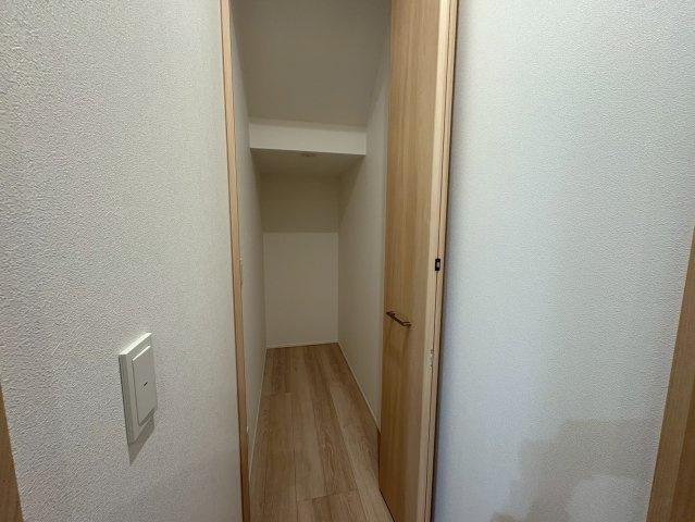 大野町２丁目戸建貸家の収納