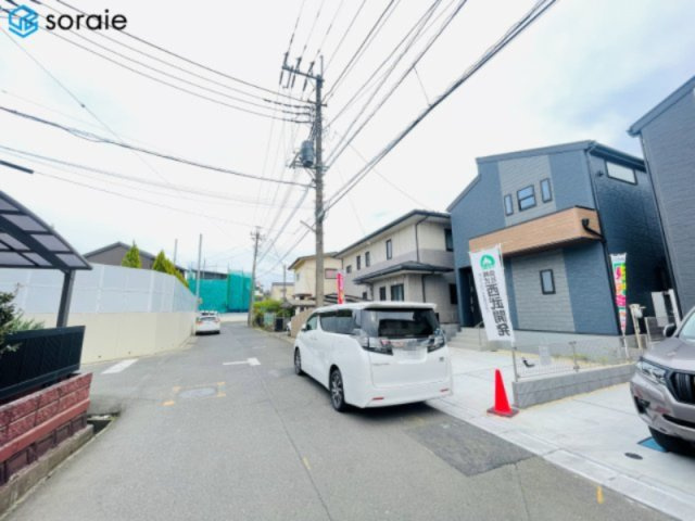 所沢市下安松第7　新築戸建て　リーブルガーデンの前面道路含む現地写真|4/13撮影