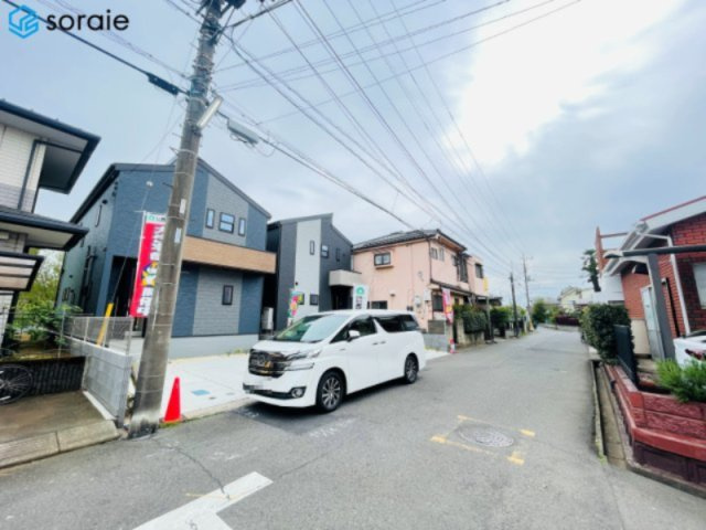 所沢市下安松第7　新築戸建て　リーブルガーデンの前面道路含む現地写真|4/13撮影