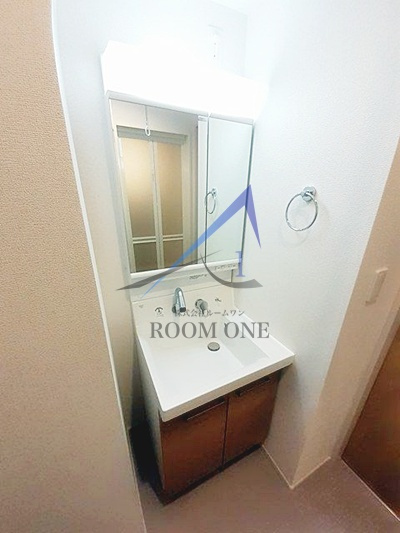 サリックス浅草の洗面所|洗面台です。