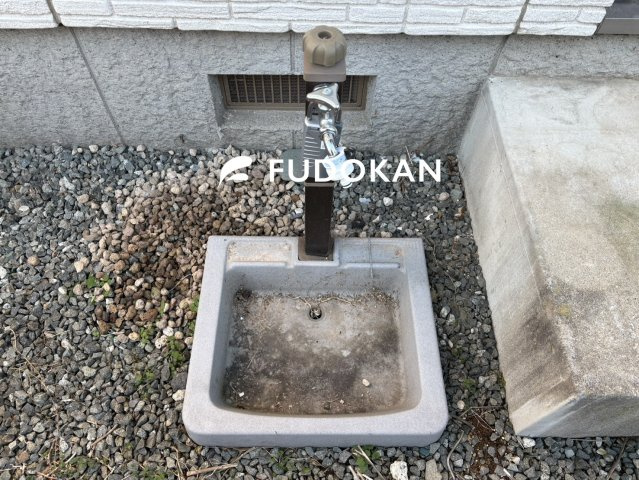 【設備】 | 天童市東久野本二丁目 | 外部水栓。車の洗車や庭の水まきも出来ます。