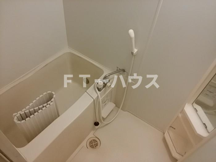 コージーコートの浴室