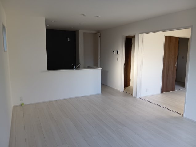 売新築戸建　富士宮市万野原新田の居間・リビング