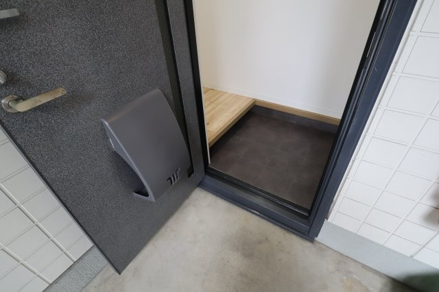 サニーソシアＡの玄関