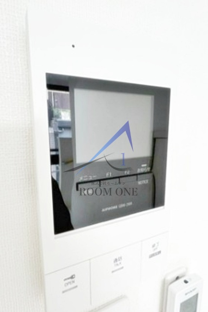 セグレート日本橋の設備|モニター付きインターホンです。