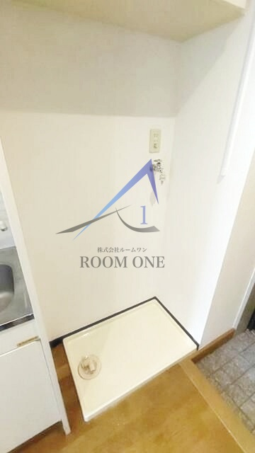 勝どき第三関根ビルの設備|洗濯機置き場です。