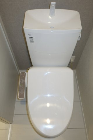 オプション坂下のトイレ