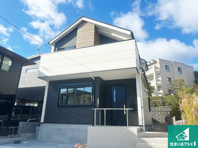 宝塚市宝梅　第1期　新築一戸建ての外観|お客様に長く安心して住んでいだだける事にこだわった家づくり！住んでからのアフターサービスにもしっかりと取り組んでいます！