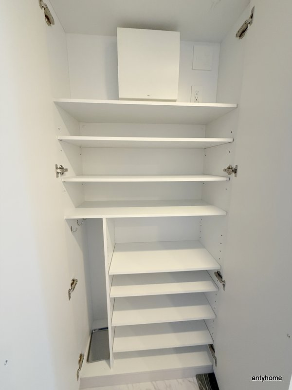 ソルレヴェンテ新梅田　仲介手数料無料の収納