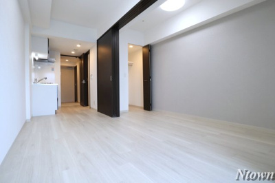 【居間・リビング】 | エステムコート名古屋葵 | 居間です