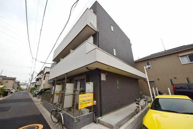 足立区六町3丁目のアパートの画像