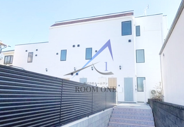 ソルナクレイシア学芸大学