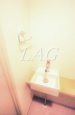 【洗面所】 | イクス・ベンメリア | 独立洗面台になります。