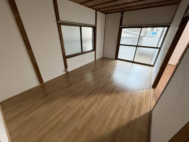 市役所側貸家③の居間・リビング