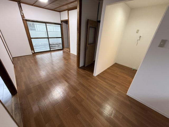 市役所側貸家③の内装