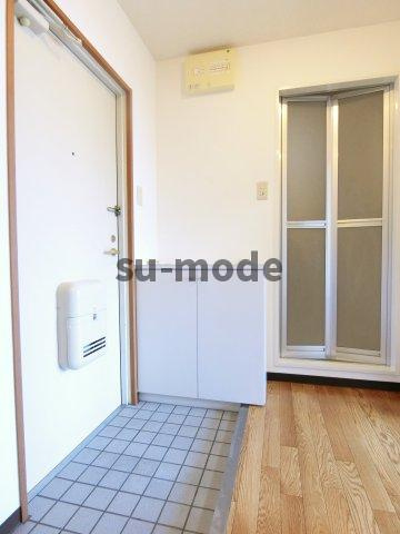 セリバノーブルの玄関