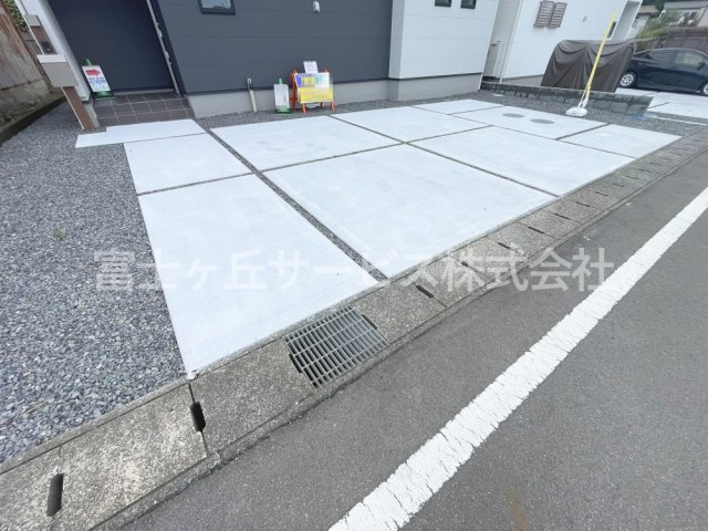 【駐車場】 | 牧之原市静波 2期 新築一戸建て 2号棟 | 駐車場です