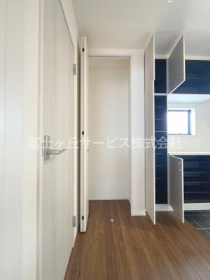 【収納】 | 牧之原市静波 2期 新築一戸建て 2号棟 | 小物を収納するのに便利です