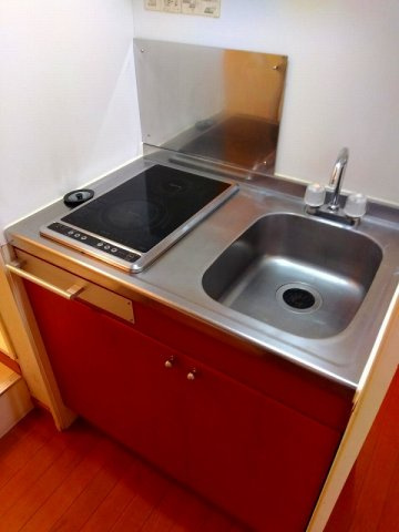 レオパレススプリングAのキッチン