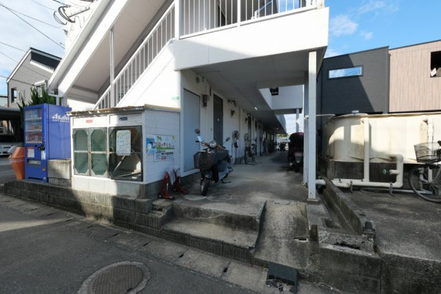 パルル緑台第一の駐車場