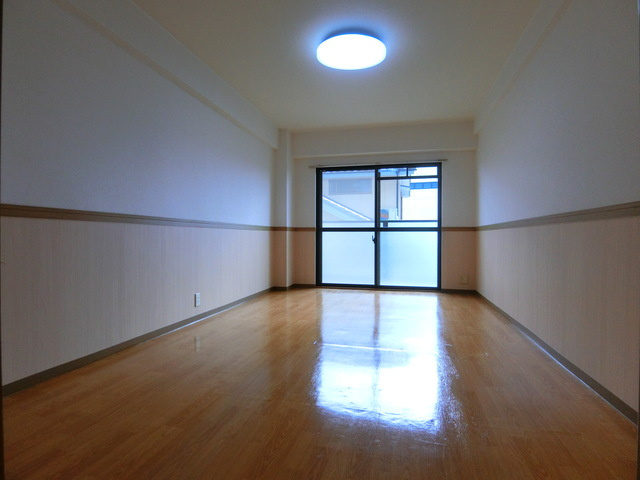 マンションセレストの居間・リビング