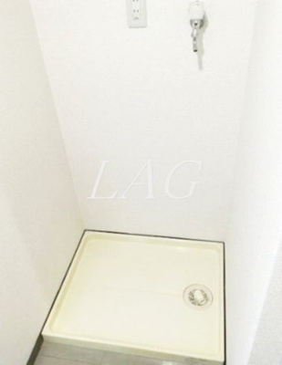 【設備】 | 宮崎ビル | 室内洗濯機置き場です。