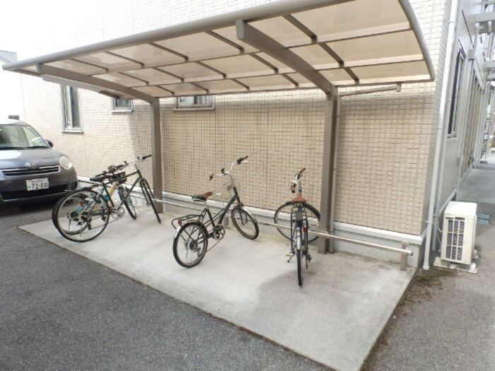 シャンブル・ド・シャルマン Ｂ棟のその他共用部分|駐輪場