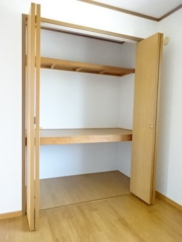 ディスカバリーⅡの収納|大きなものも収納できそうです