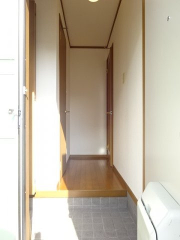 フォンテーヌ・Ⅲの玄関|ゆったりとした玄関です