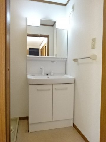 フォンテーヌ・Ⅲの洗面所|スペースが確保できる洗面所です