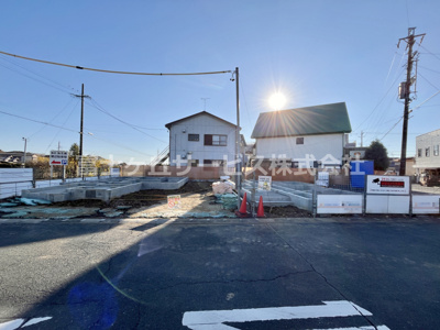 【外観】 | 浜松市中央区有玉西町 新築一戸建て 1号棟 | 現在建築中の外観画像です。ご内覧は同じメーカーの完成物件へご案内いたしますので、いつでもご相談ください！