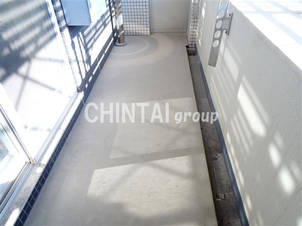 コンフォリア笹塚のバルコニー